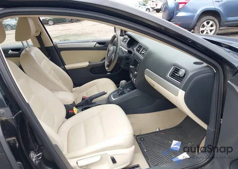 2014 Volkswagen Jetta 1.8T Se из США, поврежденный, VIN 3VWD17AJ7EM370619